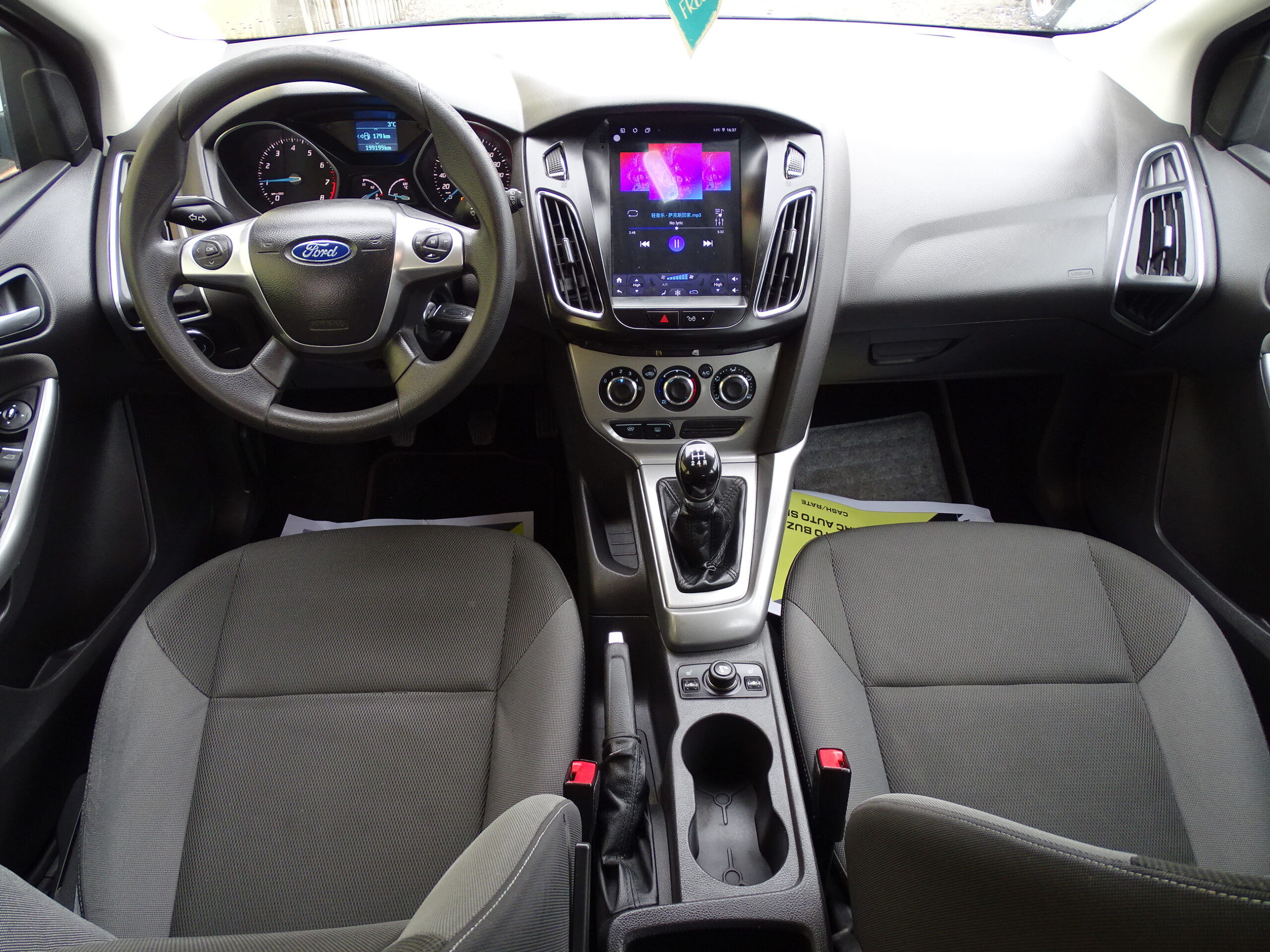 FORD FOCUS 1.6 MPI 2011 NAVI